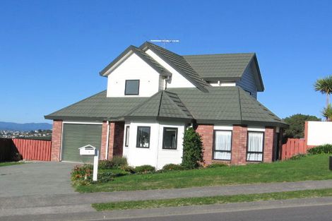 Photo of property in 8 Bathgate Street, Johnsonville, Wellington, 6037