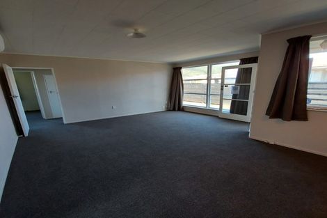 Photo of property in 25a Karamu Crescent, Wainuiomata, Lower Hutt, 5014