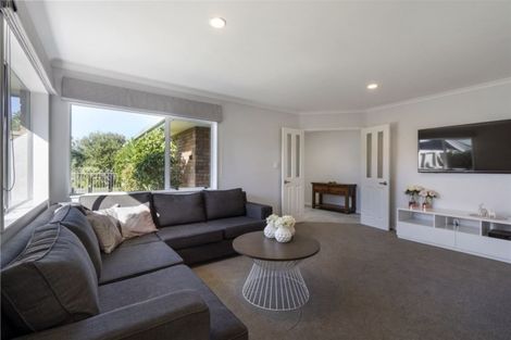 Photo of property in 39 Kensington Terrace, Gulf Harbour, Whangaparaoa, 0930