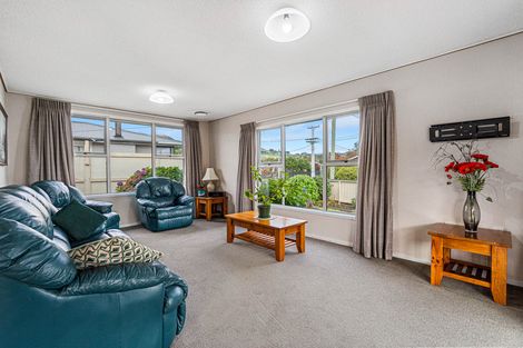 Photo of property in 71 Mcdonald Street, Mosgiel, 9024