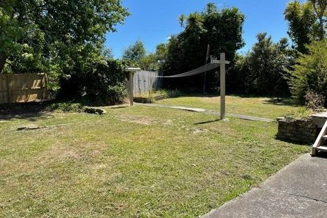 Photo of property in 17 Sheehan Road, Te Atatu South, Auckland, 0610