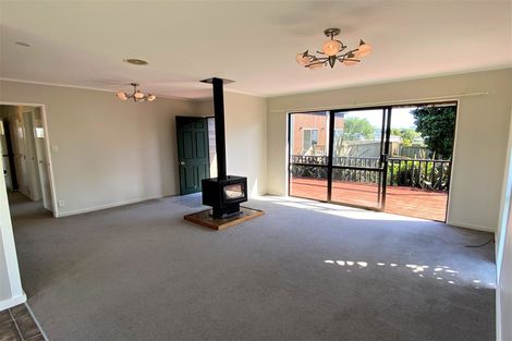 Photo of property in 20 Harbour Crest Drive, Waiuku, 2123
