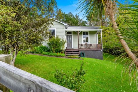 Photo of property in 72 Oneriri Road, Kaiwaka, 0573