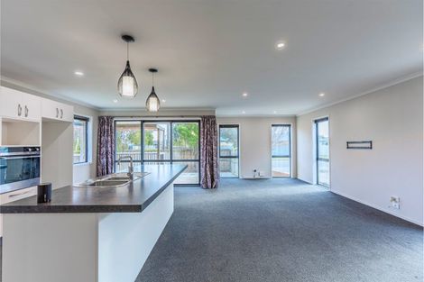 Photo of property in 130 Rowses Road, Aranui, Christchurch, 8061