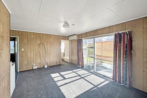 Photo of property in 13 Tregenna Street, Castlecliff, Whanganui, 4501