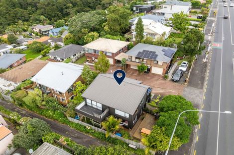 Photo of property in 3/80 Onewa Road, Northcote Point, Auckland, 0627