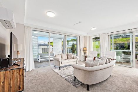 Photo of property in 164 Landmark Terrace, Orewa, 0931