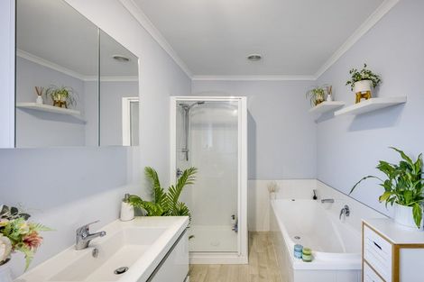 Photo of property in 57b O'dowd Road, Taradale, Napier, 4112