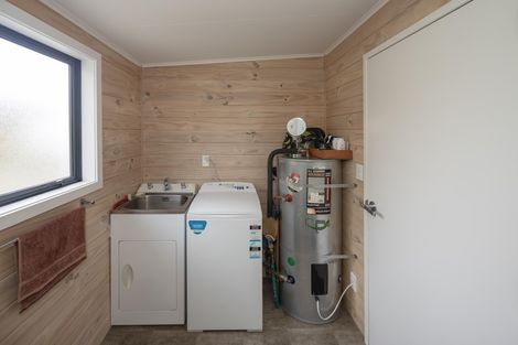 Photo of property in 2 East Road, Otematata, 9412