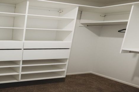 Photo of property in 6 Bright Way, Lower Vogeltown, New Plymouth, 4310