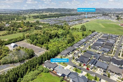Photo of property in 132 Kuaka Drive, Takanini, 2112