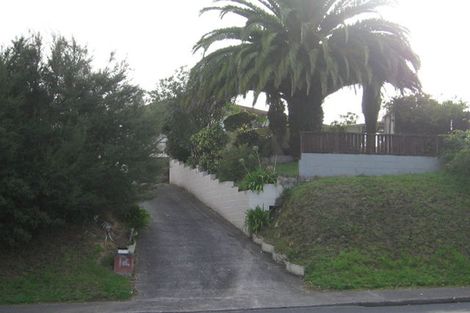 Photo of property in 8 Makora Road, Massey, Auckland, 0614