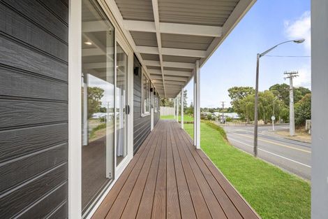 Photo of property in 66 Bridge Street, Bulls, 4818