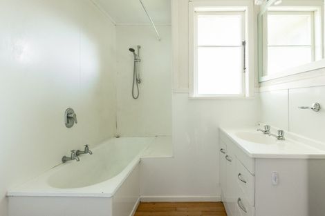 Photo of property in 78 Joll Road, Havelock North, 4130