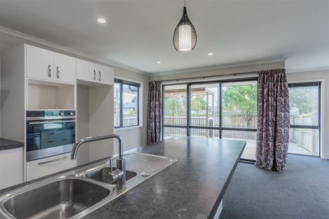 Photo of property in 130 Rowses Road, Aranui, Christchurch, 8061