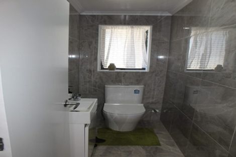 Photo of property in 14 Northridge Terrace, Massey, Auckland, 0614