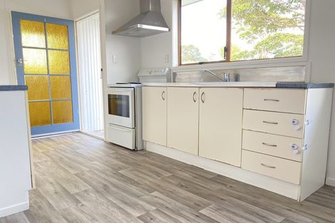Photo of property in 1/4 Heathberry Close, Papatoetoe, Auckland, 2025