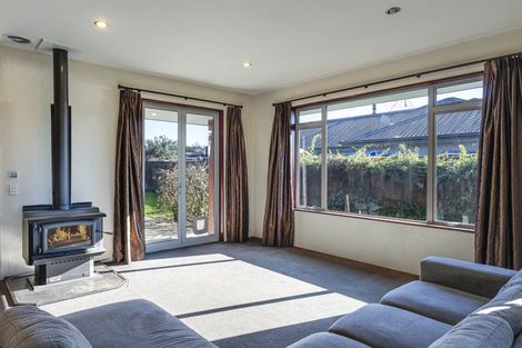 Photo of property in 10 Ryeland Avenue, Wakefield, 7025