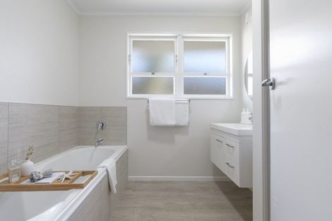 Photo of property in 9a Myres Street, Otumoetai, Tauranga, 3110