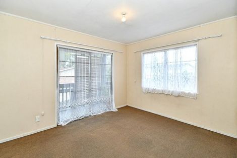 Photo of property in 34 Mcquarrie Avenue, Wattle Downs, Auckland, 2103