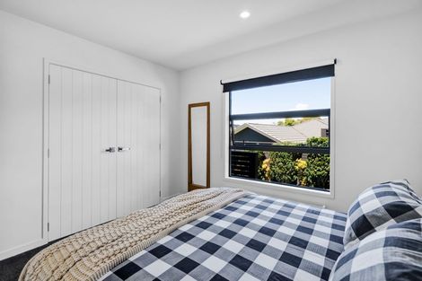 Photo of property in 15 Links Drive, Waiwhakaiho, New Plymouth, 4312
