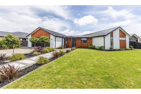 Photo of property in 96 Oaks Drive, Lincoln, 7608