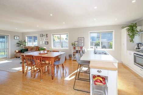 Photo of property in 162 East Street, Greytown, 5712