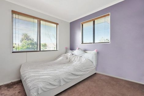 Photo of property in 2/127 Coronation Road, Papatoetoe, Auckland, 2025
