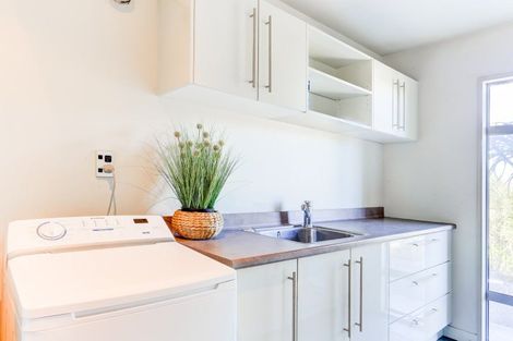 Photo of property in 34 Longbeach Drive, Castlecliff, Whanganui, 4501