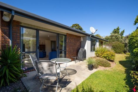 Photo of property in 21 Arbor-lea Avenue, Richmond, 7020