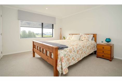 Photo of property in 11 The Lakes Drive, Kerikeri, 0230