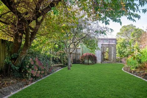 Photo of property in 9 Cobbe Place, Pomare, Rotorua, 3015