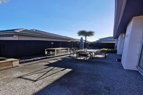 Photo of property in 16 Eaglesome Avenue, Aidanfield, Christchurch, 8025