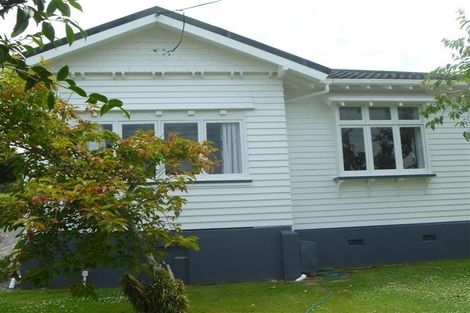 Photo of property in 70 Tukapa Street, Westown, New Plymouth, 4310