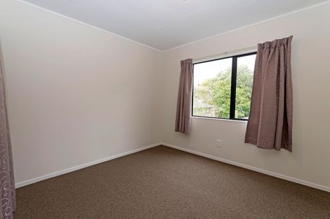 Photo of property in 2/7 Maywood Crescent, Glen Eden, Auckland, 0602