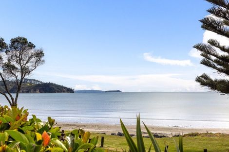 Photo of property in 5 Marine Parade, Orewa, 0931