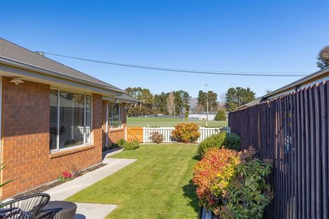Photo of property in 2 Daniela Lane, Linwood, Christchurch, 8062