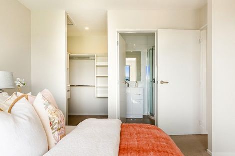 Photo of property in 9 Irving Place, Hobsonville, Auckland, 0616