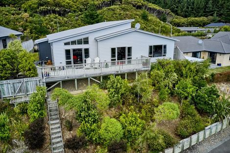 Photo of property in 108 Navigation Drive, Whitby, Porirua, 5024