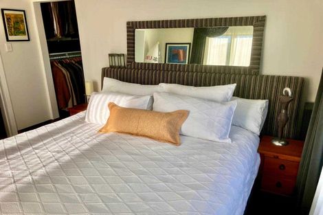 Photo of property in 101 Seaward Road, Edendale, 9825