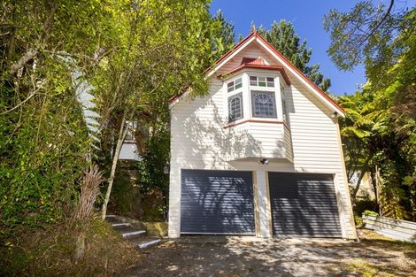 Photo of property in 62 Wyndham Road, Pinehaven, Upper Hutt, 5019