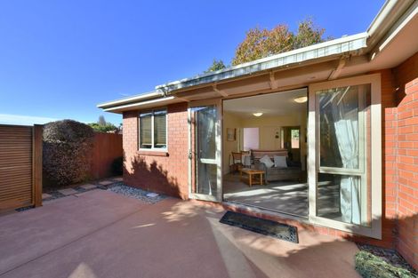 Photo of property in 4/108 Yaldhurst Road, Sockburn, Christchurch, 8042