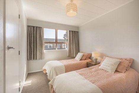 Photo of property in 32a Mahana Road, Paraparaumu Beach, Paraparaumu, 5032