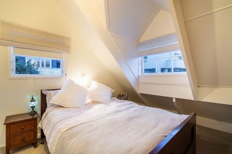 Photo of property in 20 Hythe Terrace, Mairangi Bay, Auckland, 0630
