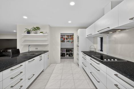 Photo of property in 11 Constance Place, Aidanfield, Christchurch, 8025