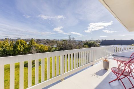 Photo of property in 20 Bennett Street, Waipawa, 4210