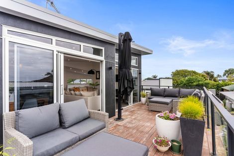 Photo of property in 109a Simpson Road, Papamoa Beach, Papamoa, 3118
