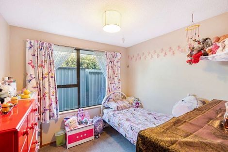 Photo of property in 2/81 Lancewood Drive, Halswell, Christchurch, 8025