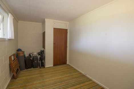 Photo of property in 23 Merchant Avenue, Te Atatu South, Auckland, 0610