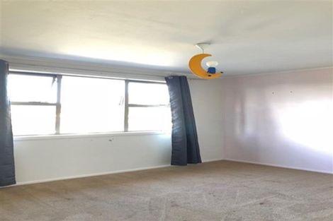 Photo of property in 27 Parker Avenue, New Lynn, Auckland, 0600